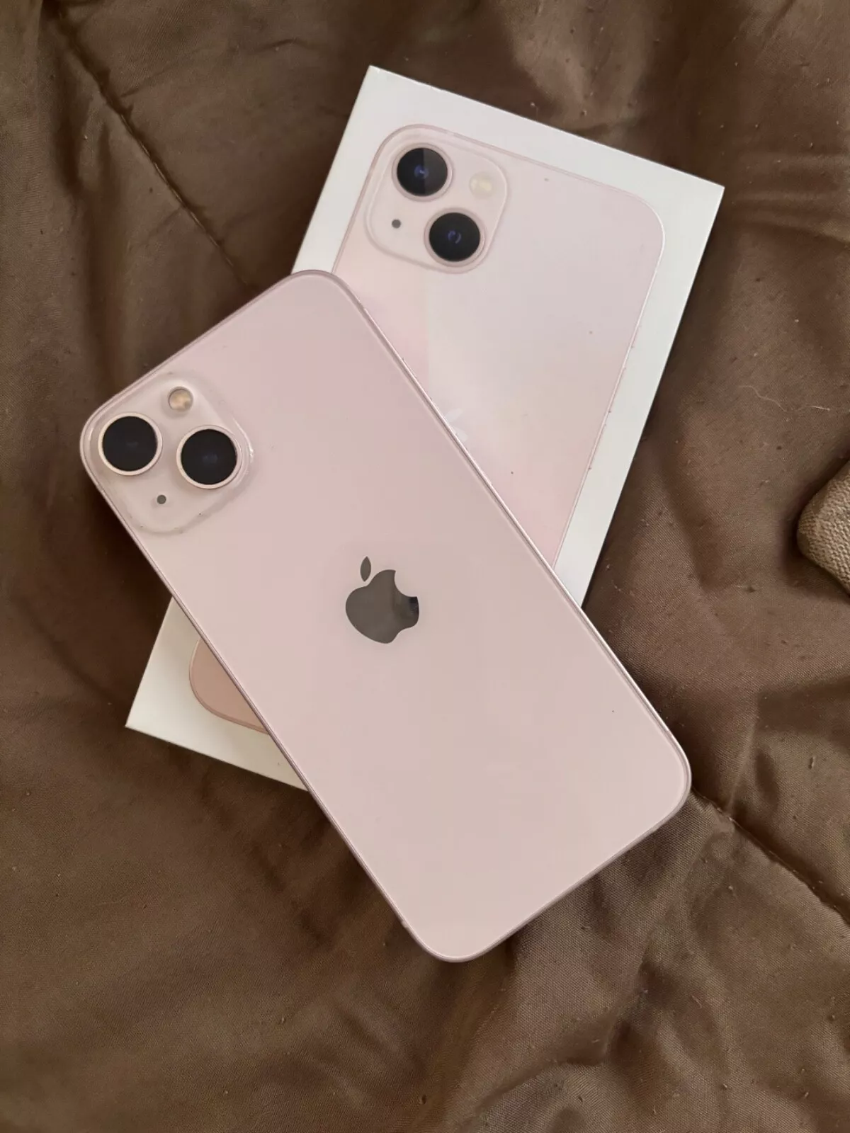 آیفون13